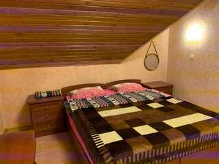 Гостиница Aruchat Hotel Домбай Стандартный двухместный номер с 2 отдельными кроватями-34